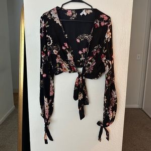 Patrons of Peace Black Floral Print Crop Top with Tie Detail S